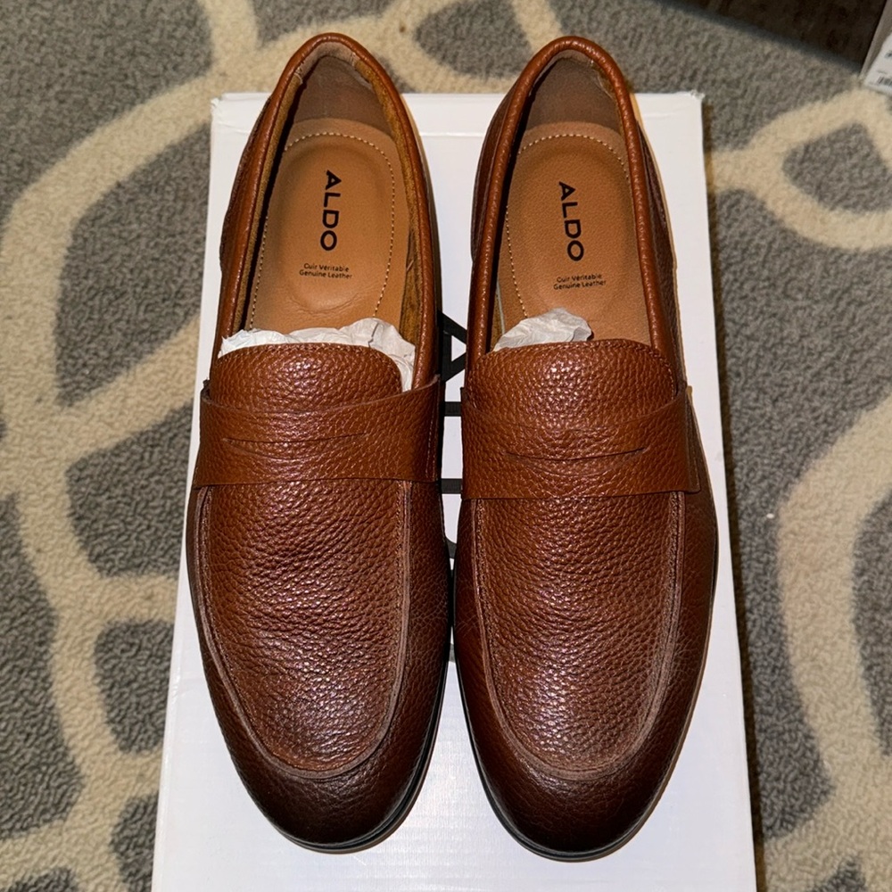 Used Aldo brown loafers in size 8us